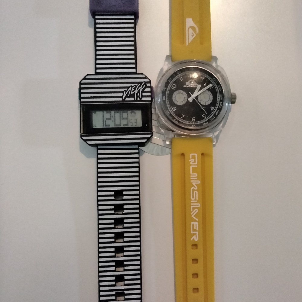 Quicksilver and neff watch